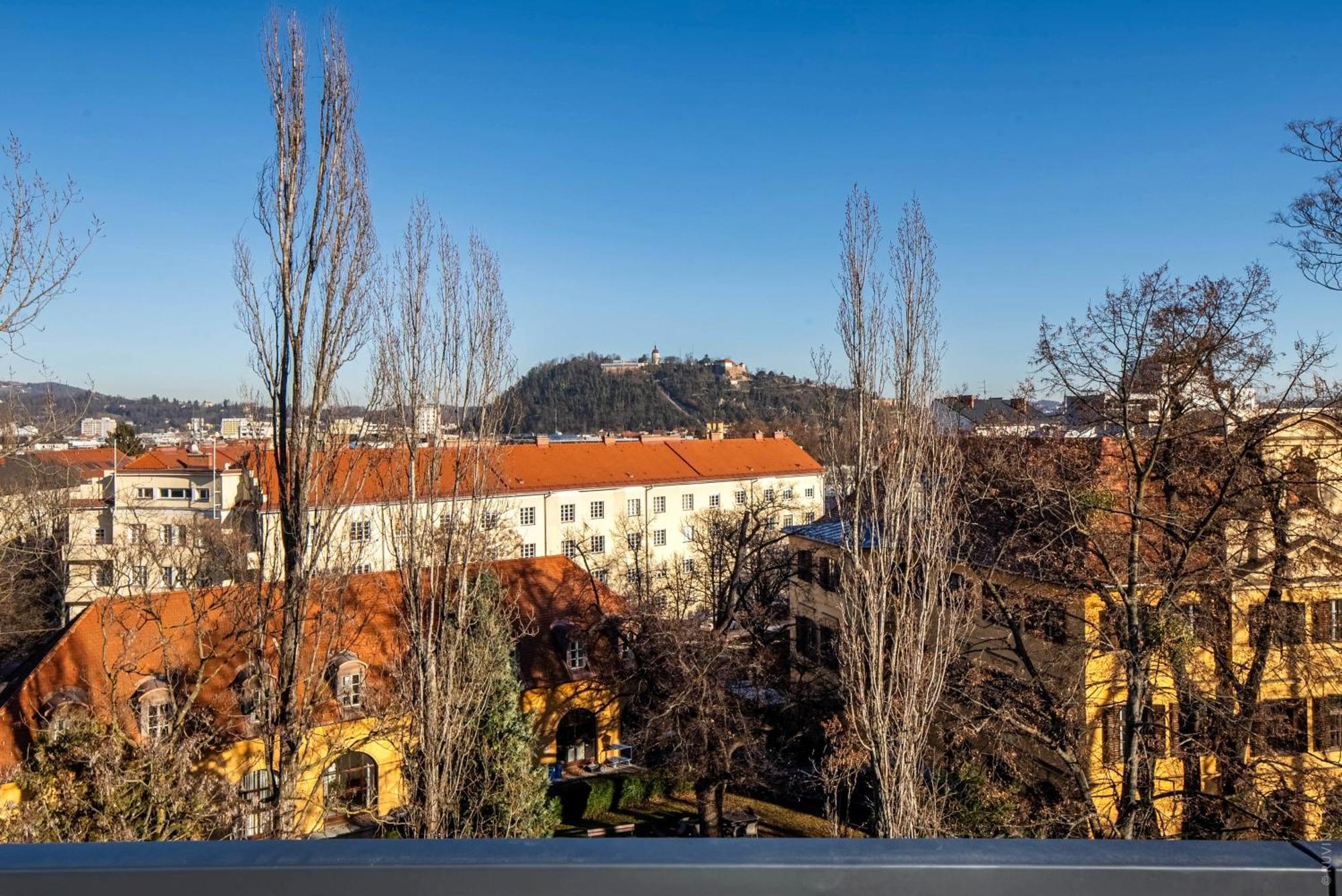 Whats-App Self-Check-In - Apartment Am Hauptbahnhof Graz Exterior foto