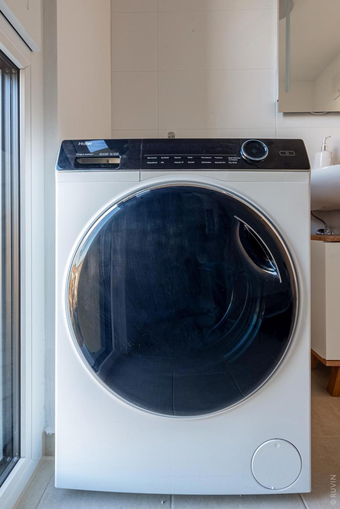 Whats-App Self-Check-In - Apartment Am Hauptbahnhof Graz Zimmer foto